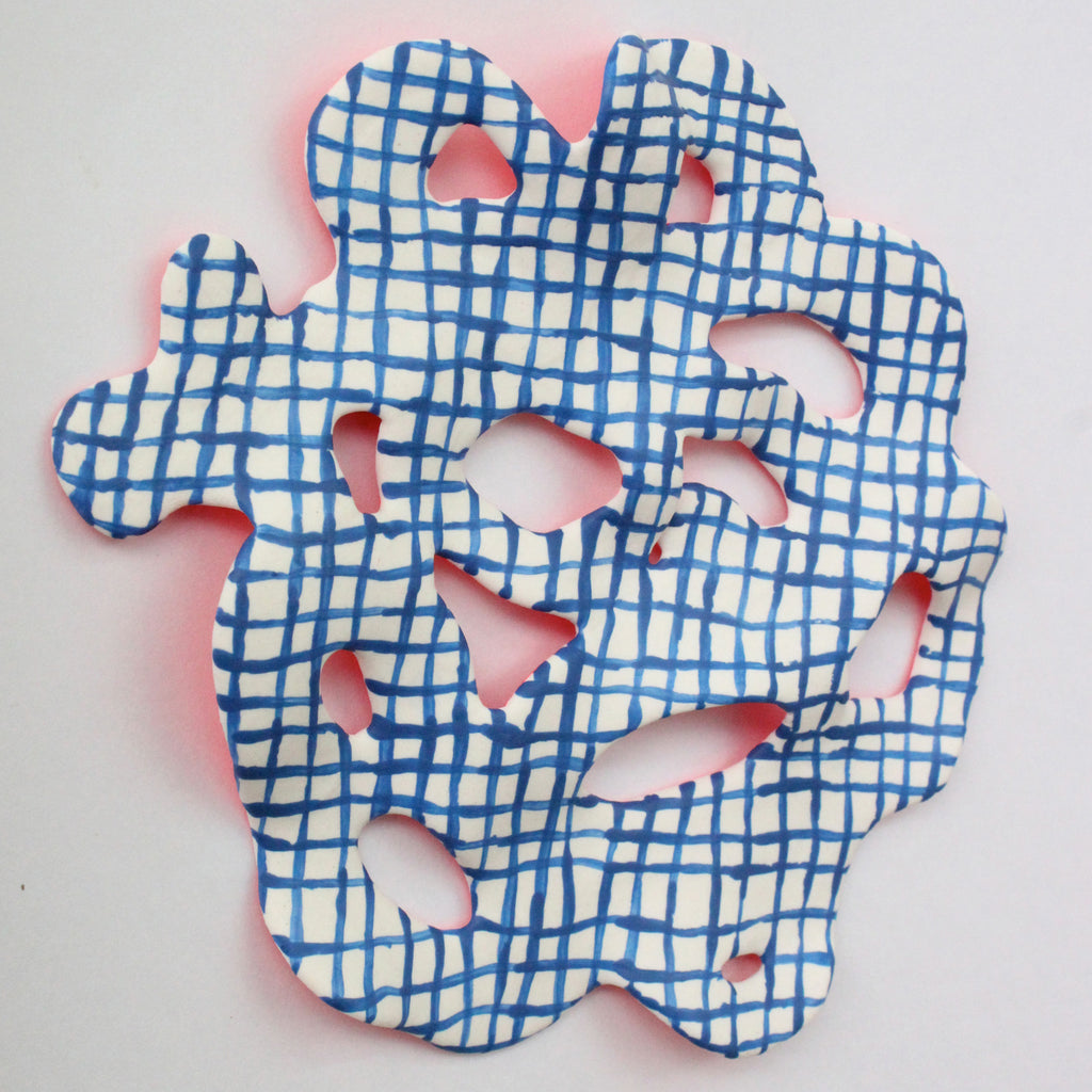 Grate 2 by Janna van Hasselt